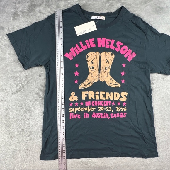 Willie Nelson & Friends Concert T-shirt Band Tee NWT Size Medium LETLUV Evereve - Picture 3 of 12